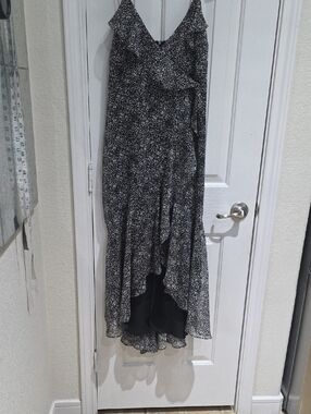 Express Black and White Floral Ruffle Maxi Dress Size S